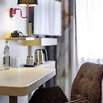 Mercure Am Olympiapark Hotel 3*