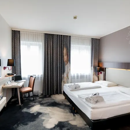 머큐어 암 올림피아파크 3* 뮌헨