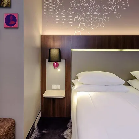 머큐어 암 올림피아파크 호텔