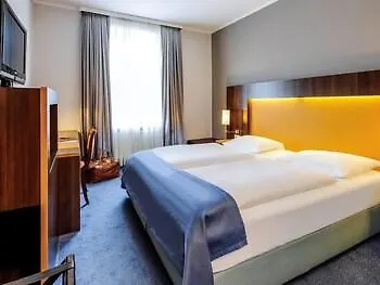 Mercure Am Olympiapark Hotel Monaco di Baviera