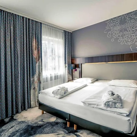 Mercure Am Olympiapark Hotel 3*