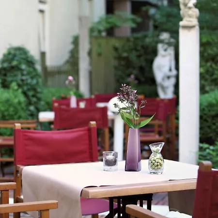 Mercure Am Olympiapark 3* Monachium