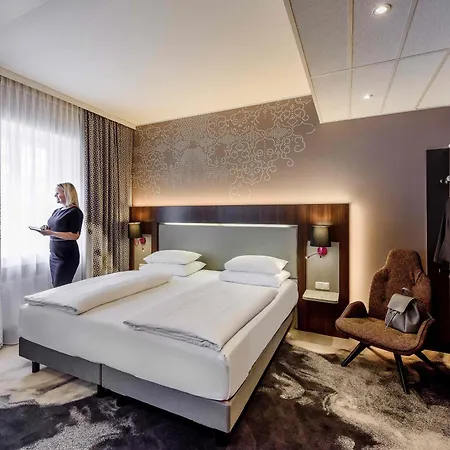 Mercure Am Olympiapark Hotel Monaco di Baviera