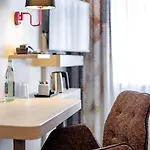 فندق ميركيور ام أوليمبيا بارك 3*